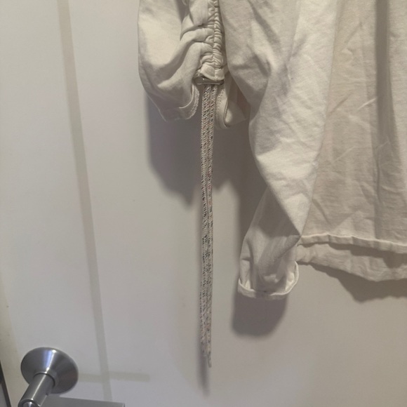 Zara White Ruched Sleeve Top – Size M (USA) - Picture 8 of 9